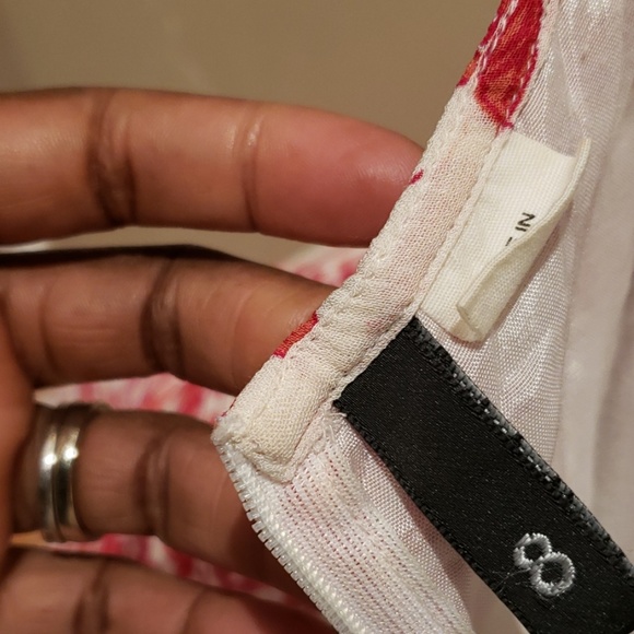 beautiful dress  with flowers. Final price - Picture 4 of 6